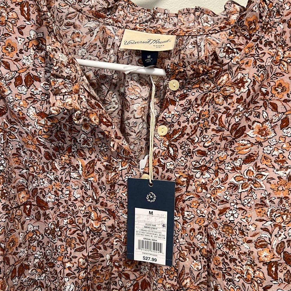 Target Universal Thread Shirt - Picture 3 of 4